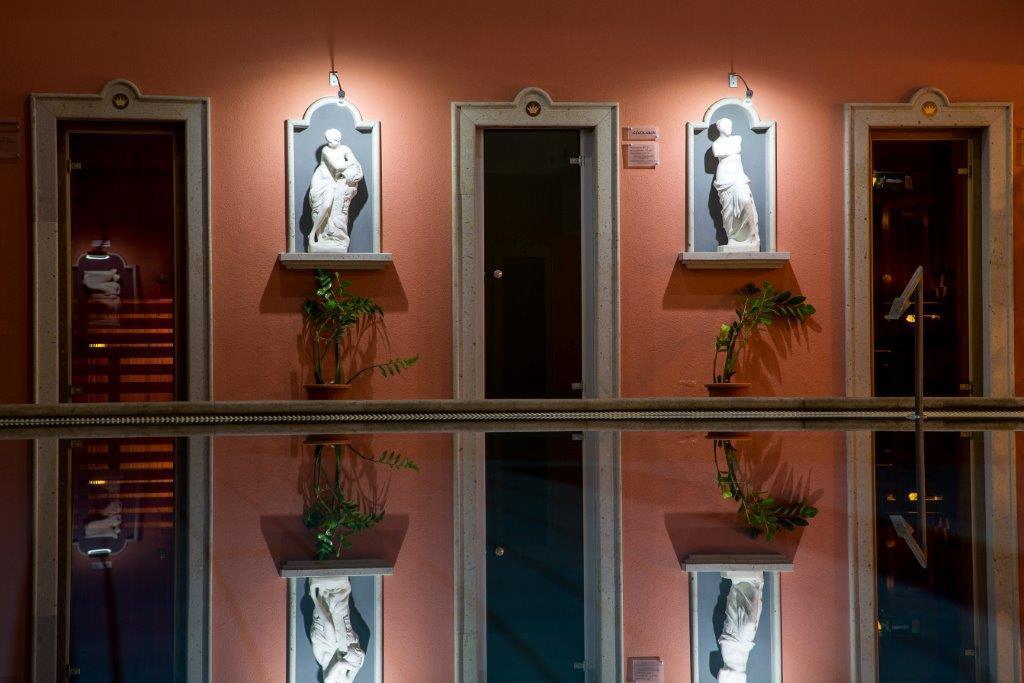 Egri Korona Borhaz Es Wellness Hotel Демьен Экстерьер фото