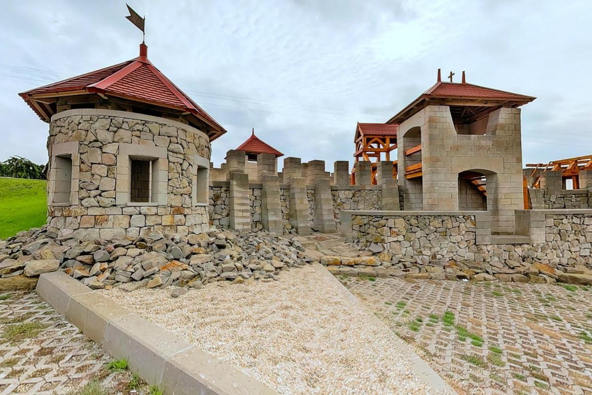 Egri Korona Borhaz Es Wellness Hotel Демьен Экстерьер фото